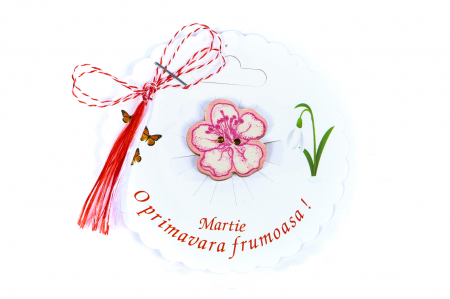 Martisor-brosa cu o floricica roz [0]