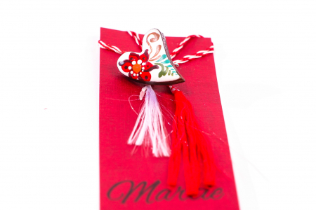 Martisor din ceramica pictat manual [1]