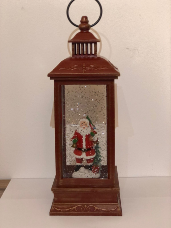 Decoratiuni cu lumina - Ornament tip felinar care lumineaza cu mos si brad