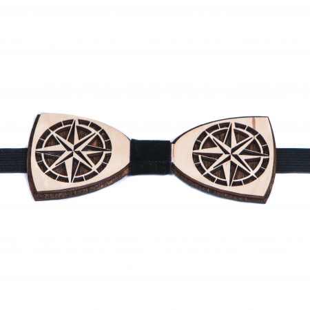 Cadouri pentru iubit - Papion din lemn model cu busola in straturi