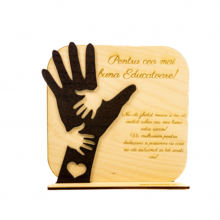 Placheta personalizata din lemn cu maini- Pentru cea mai buna Educatoare! [1]
