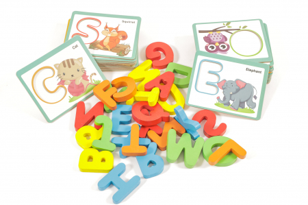 Puzzle din lemn cu litere si animale - jucarii Montessori [1]