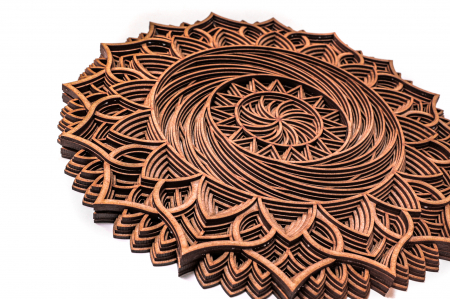 Tablou cu mandala din lemn in straturi [4]