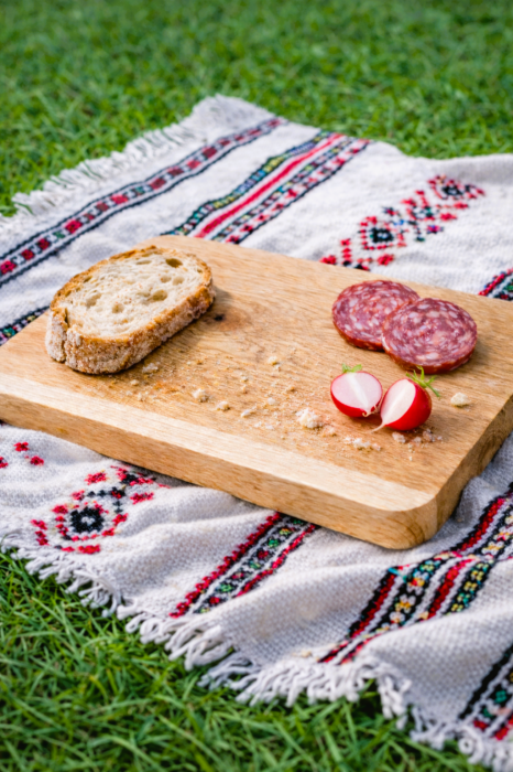 2 in 1 Tocator si platou de bucatarie din lemn masiv de stejar, lucrat manual in Romania [2]