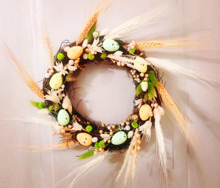 Coronita de Paste din nuiele si flori naturale uscate, in nuante de portocaliu, galben, verde [2]