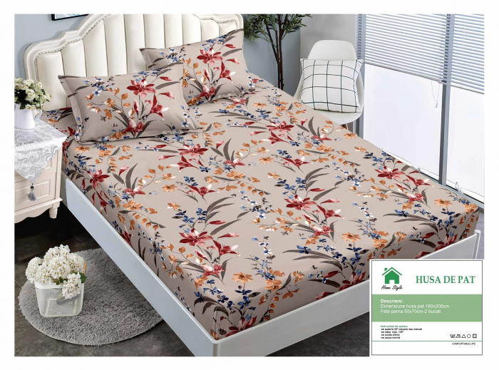 Husa de pat cu elastic 160x200 din Bumbac Finet + 2 Fete de Perna - Bej Cu Flori