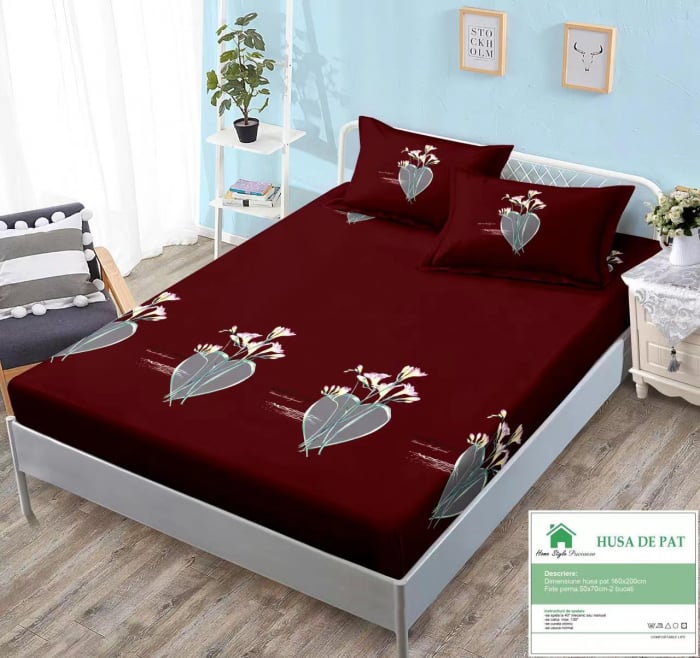 Husa de pat cu elastic 160x200 din Bumbac Finet + 2 Fete de Perna - Grena Cu Inimi