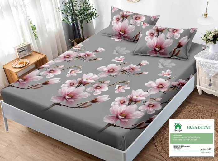 Husa de pat cu elastic 180x200 din Bumbac Finet + 2 Fete de Perna - Gri Cu Magnolii