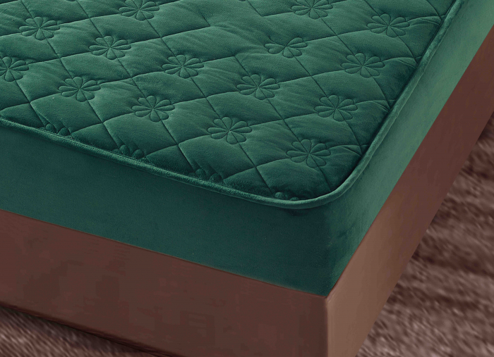 Husã matlasatã tip topper din catifea, 140x200cm + 2 fete de perna 50x70cm - Verde Smarald [2]