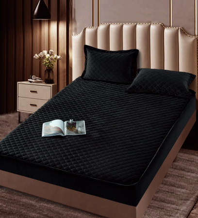 Husa Matlasata Tip Topper Catifea - Husã matlasatã tip topper din catifea, 180x200cm + 2 fete de perna 50x70cm - Negru