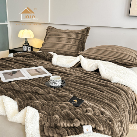 Pătură Cocolino Groasă cu Blăniță Premium 200x230cm + 2 Fețe de Pernă 50x70cm, Maro [1]