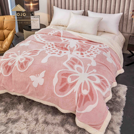 Pătură Cocolino Pufoasă cu Blăniță Albă – Imprimeu Fluturi 3D – 200x230 cm