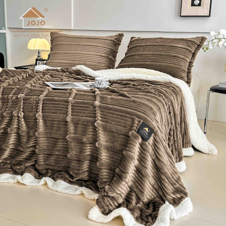 Paturi Cocolino - Set 3 Piese Pătură Cocolino Pufoasă cu Blăniță 200x230 cm + 2 Fețe de Pernă 50x70 cm