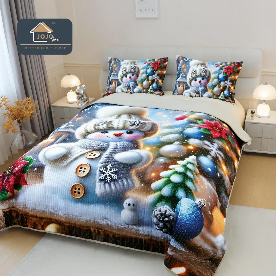 Cuverturi pat Mos Craciun - Cuvertura matlasata 3 piese, cu om de zapada si brad-CVM1