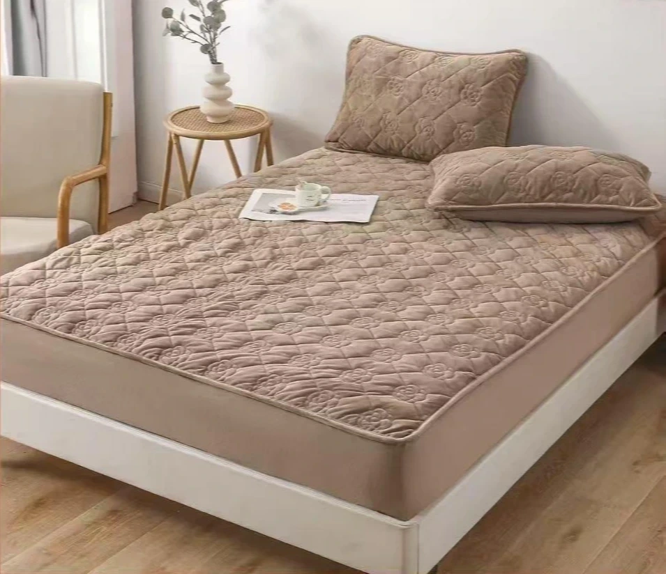Huse Tip Topper 160x200 - Husă tip topper 160x200 cm Crem cu model Damasc matlasât-TB4