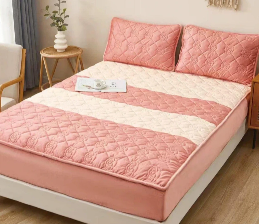 Huse Tip Topper 160x200 - Husă tip topper 160x200 cm roz și crem, model geometric matlasат-TB7
