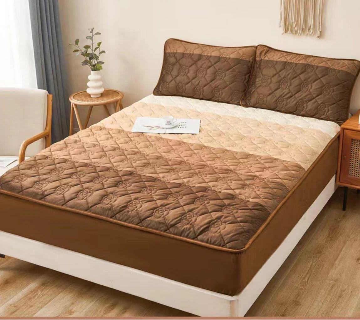 Huse tip Topper 180x200 - Husă tip topper 180x200 cm cacao cu model baroc matlassat-TX6