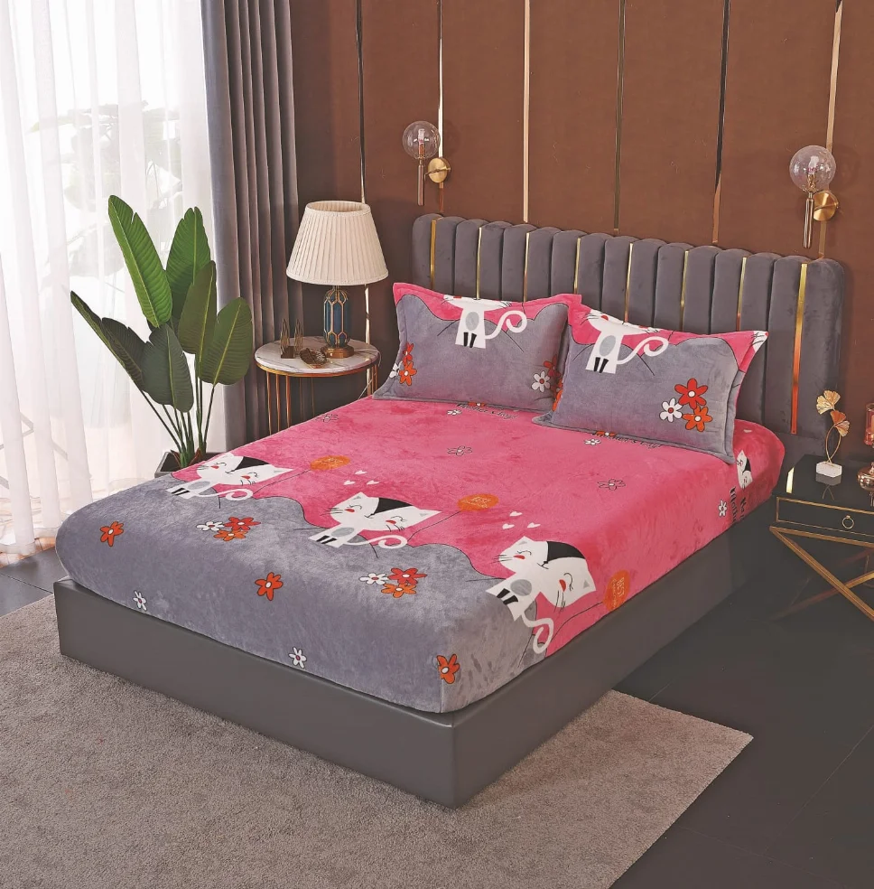 Huse de pat Cocolino 180x200 cm - Huse de pat cocolino 180x200 cm, roz cu pisici si flori-HJC152