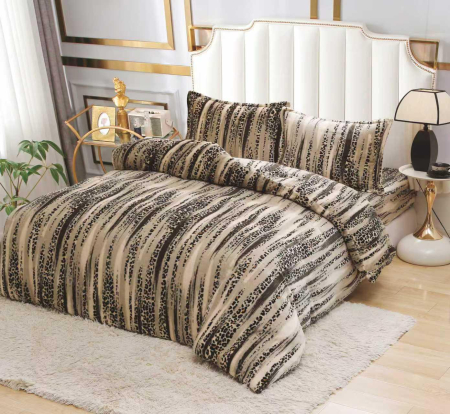 LENJERII DE PAT - Lenjerie Cocolino Pufoasa cu Elastic 4 piese crem cu model leopard și dungi negre-CE13