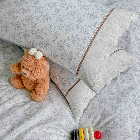 Lenjerie de pat bumbac 100% cu Elastic si broderie,4 piese crem cu cireșe roșii și detalii în dantela-BJ17 [3]