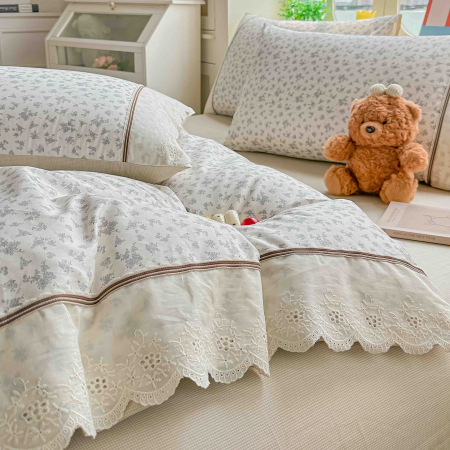 Lenjerie de pat bumbac 100% cu Elastic si broderie,4 piese crem cu floricele mici discrete-BJ12 [3]