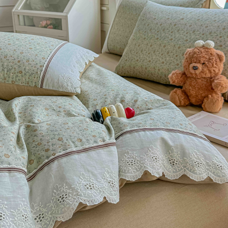 Lenjerie de pat bumbac 100% cu Elastic si broderie,4 piese crem cu floricele mici in tonuri pastel-BJ8 [2]