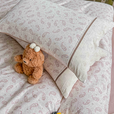 Lenjerie de pat bumbac 100% cu Elastic si broderie,4 piese Crem cu paisley roz, detalii dantela-BJ2 [1]