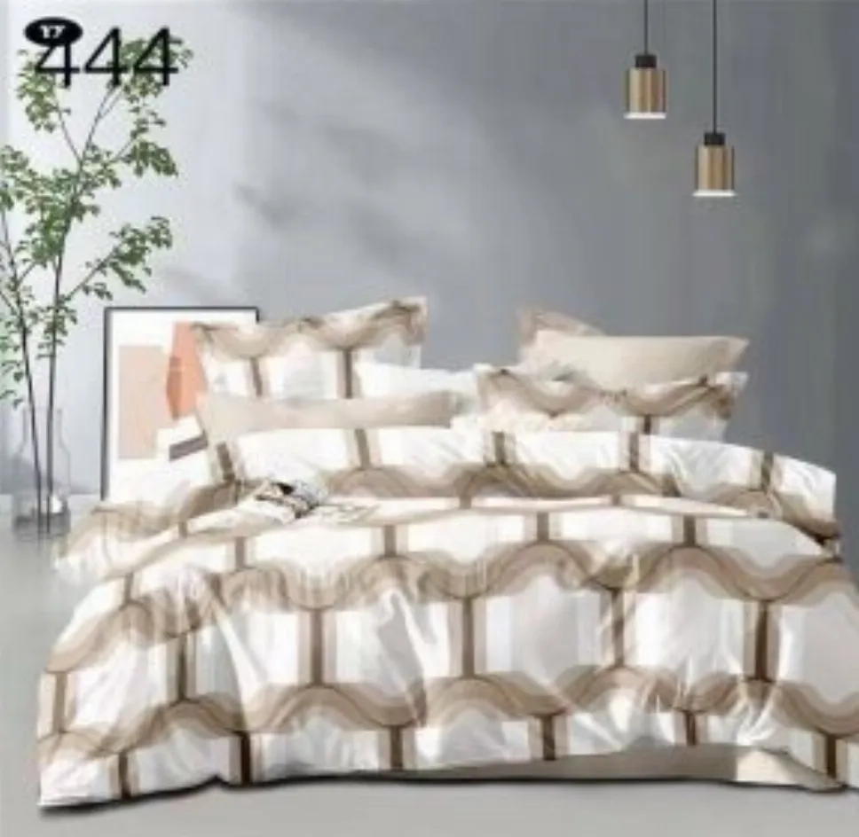 LENJERII DE PAT 1+1 GRATIS - Lenjerie de pat Finet 6 piese, alb cu dungi maro și bej-GR444