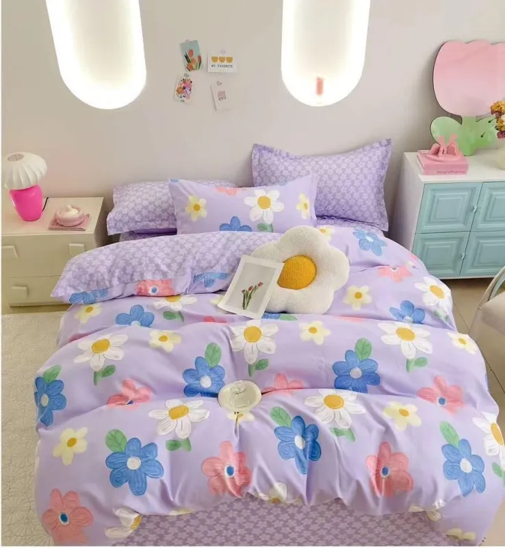 OFERTA 1+1 - Lenjerie de pat Finet Pucioasa 6 piese,Lila cu Floricele colorate-R605