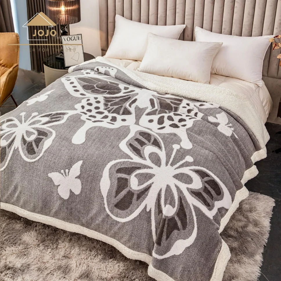 Patura Cocolino cu model - Patura Cocolino cu Blanita, 3D, gri cu fluturi albi mari-LK6