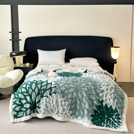 Patura Cocolino cu Blanita - Patura Cocolino Dubla cu Blanita Verde și alb cu flori și frunze-MS9