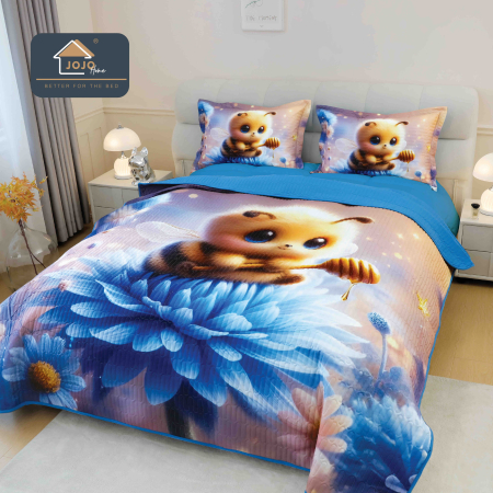 Cuverturi Elegante 3D - Set Cuvertura de pat 220x240 cm + 2 fete de perna albastru cu albinuta si flori 3D-MP24
