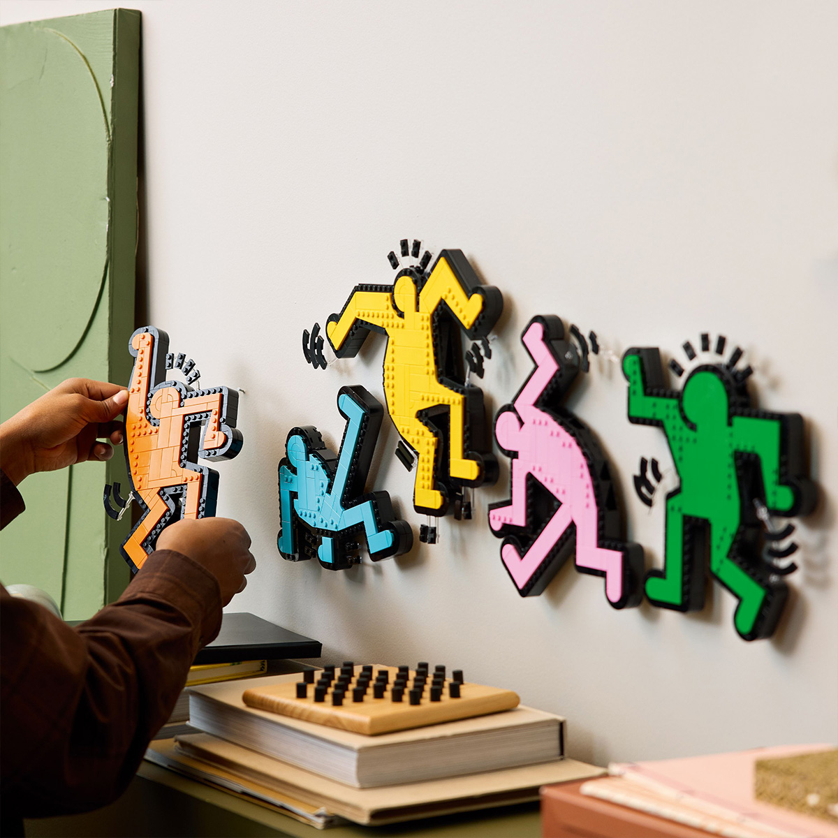 Keith Haring - Figurine care danseaza - Ambalaj deteriorat [8]