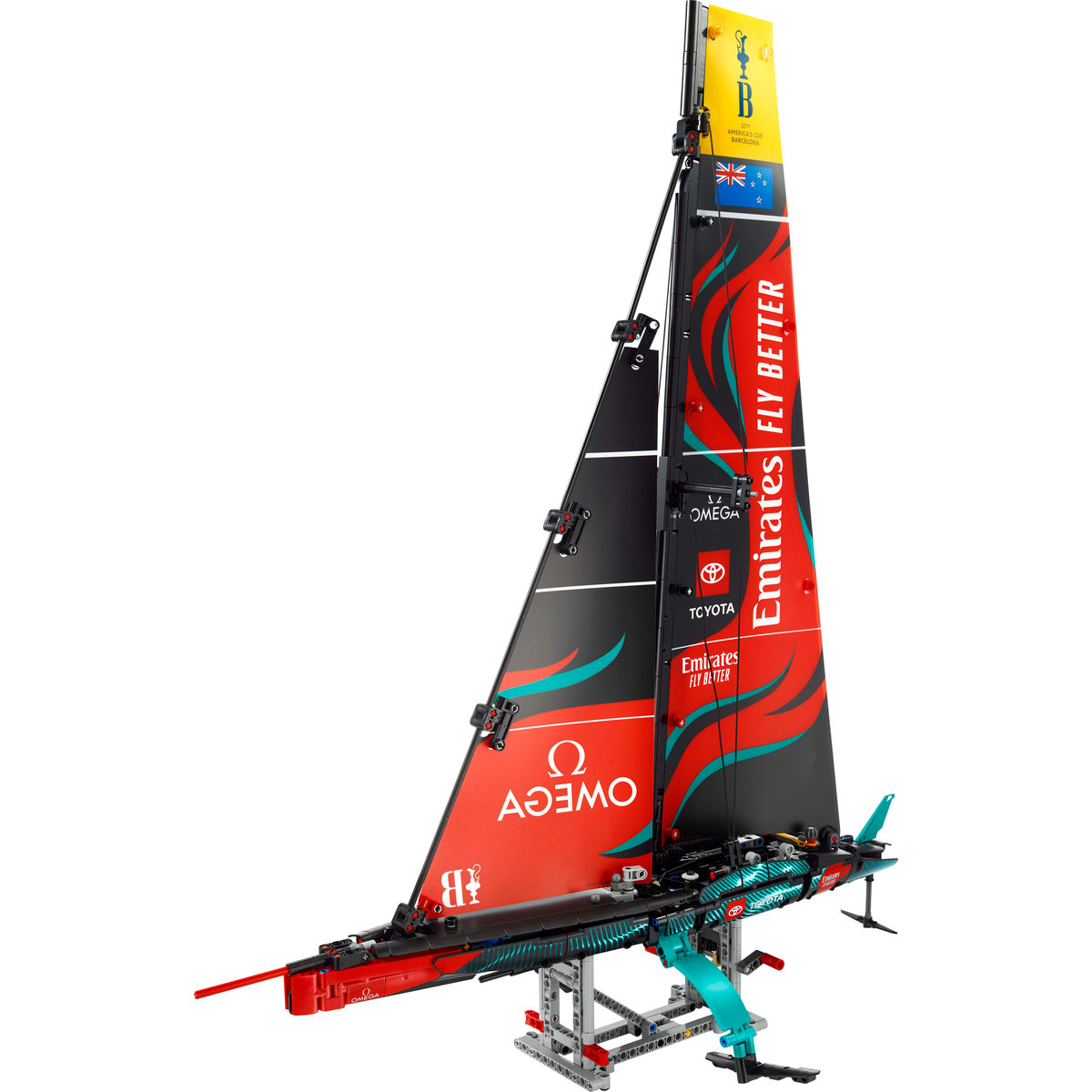 Iahtul Emirates Team New Zealand AC75 - Ambalaj deteriorat [6]