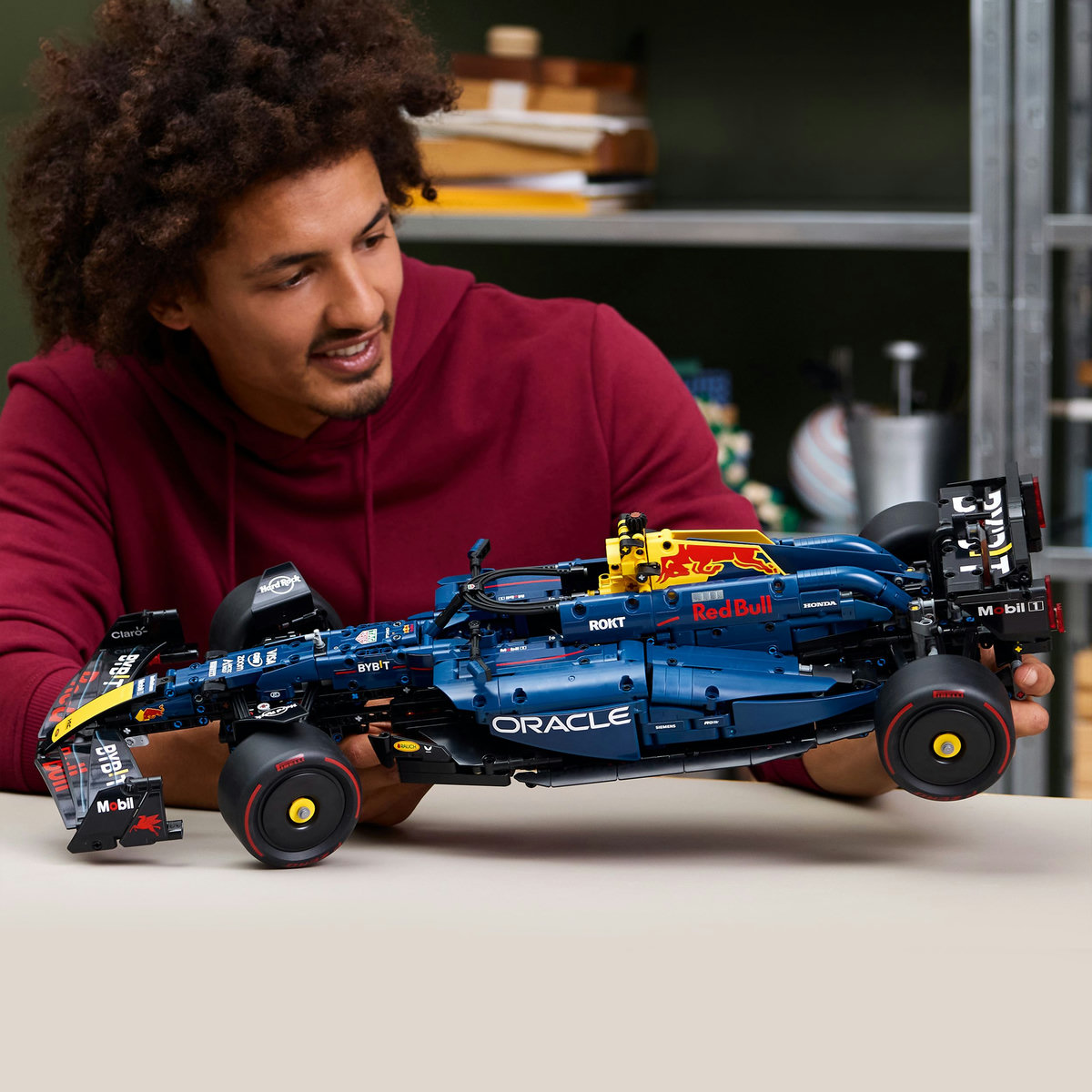 Masina F1 Oracle Red Bull Racing RB20 - Ambalaj deteriorat [6]