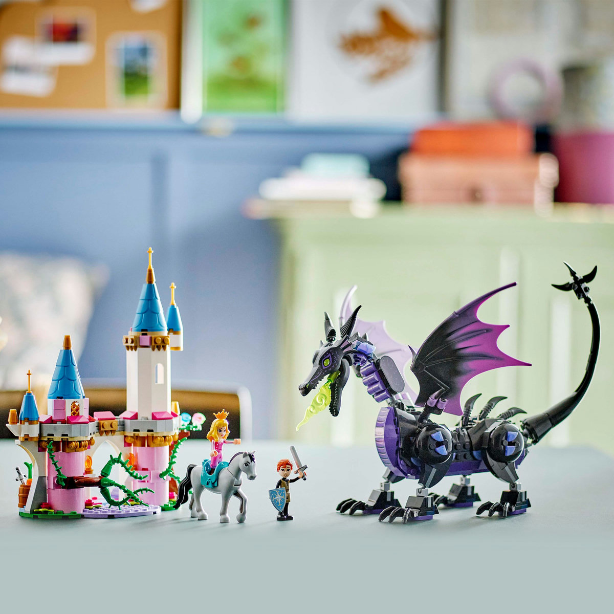 Maleficent sub forma de dragon - Amblaj deteriorat [9]