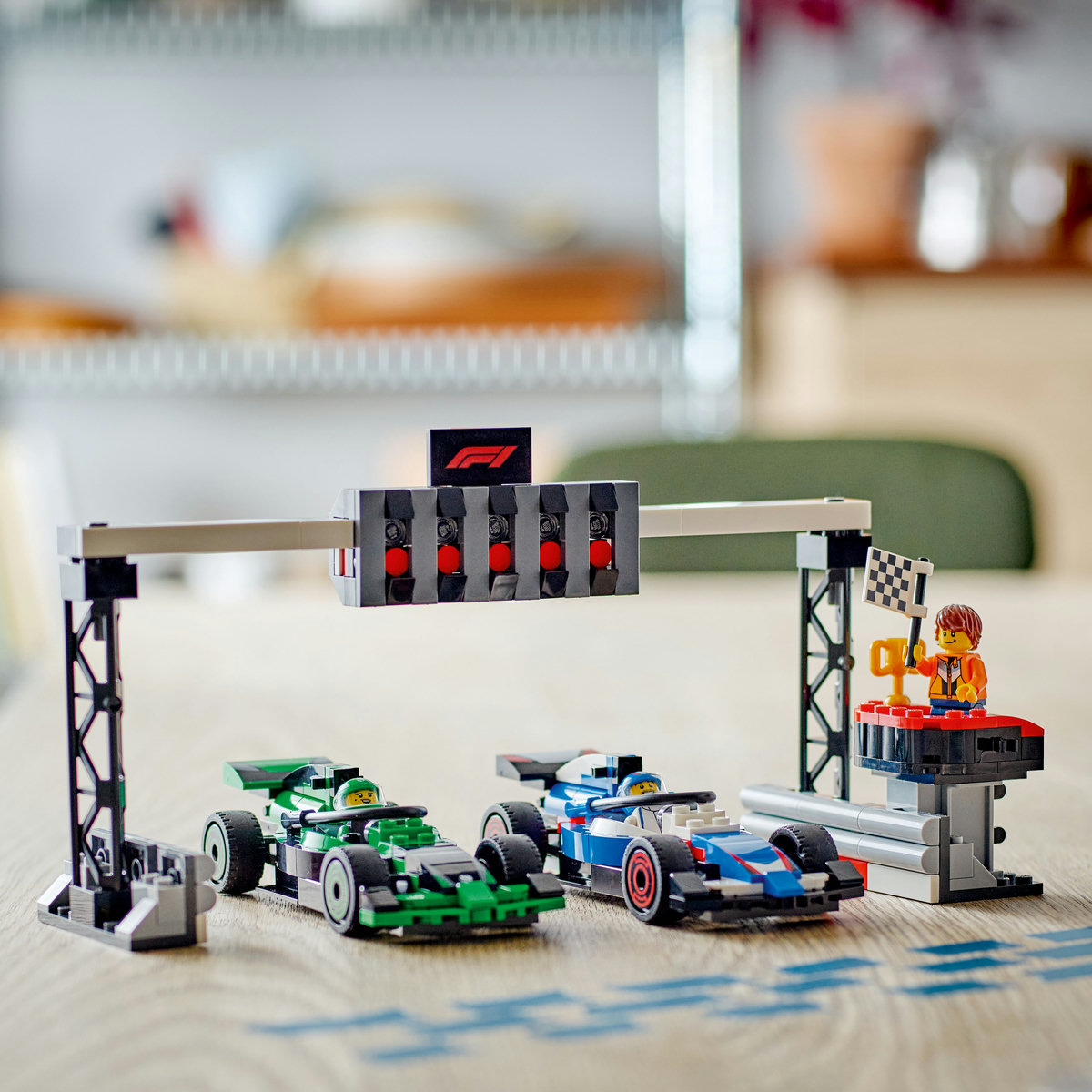 Grila de start F1® cu masini de curse VCARB si Sauber - Ambalaj [7]