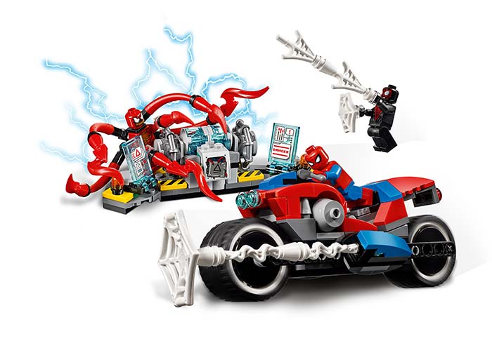 Salvarea cu motocicleta a lui Spider-Man (76113) [3]
