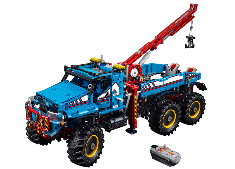 Camion de remorcare 6x6 (42070) [1]
