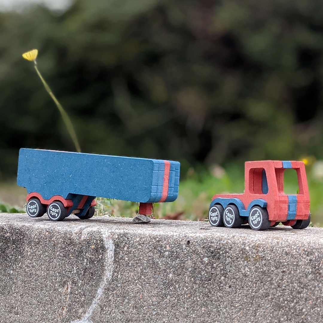 Set de constructie vehicul Tir transport marfa Remy, Croc toys [2]