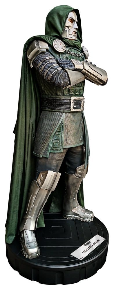 Marvel Avengers: Doomsday Life-Size Statue Doctor Doom 198 cm [3]
