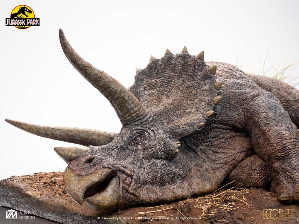 Jurassic Park Maquette 1/8 Sick Triceratops 96 cm [7]
