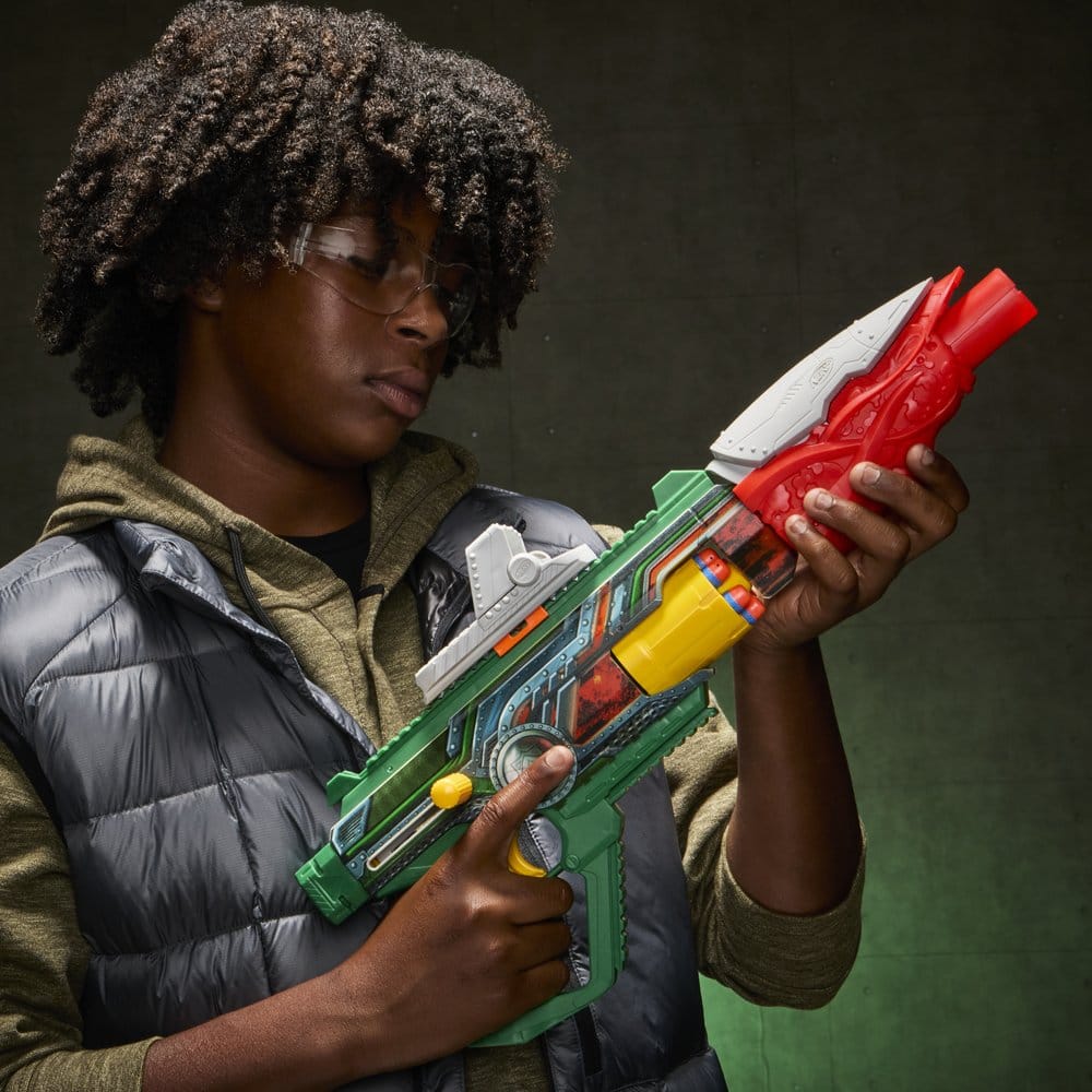 Avengers: Doomsday NERF Dart Blaster Doctor Doom [10]