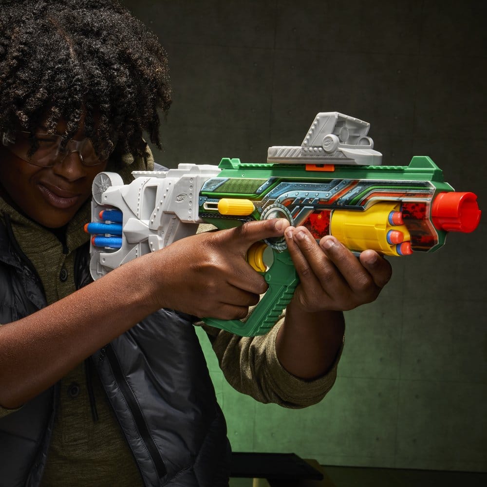 Avengers: Doomsday NERF Dart Blaster Doctor Doom [12]