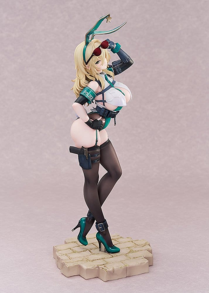 Original Character Figure 1/6 Bunny Cops 01 Illustration by CheLA77 30 cm [2]
