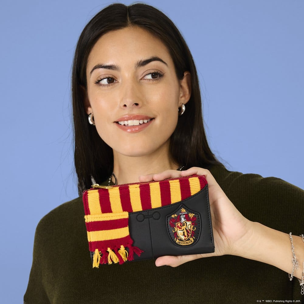 Fashion & Accessories - Harry Potter by Loungefly Wallet Gryffindor Uniform