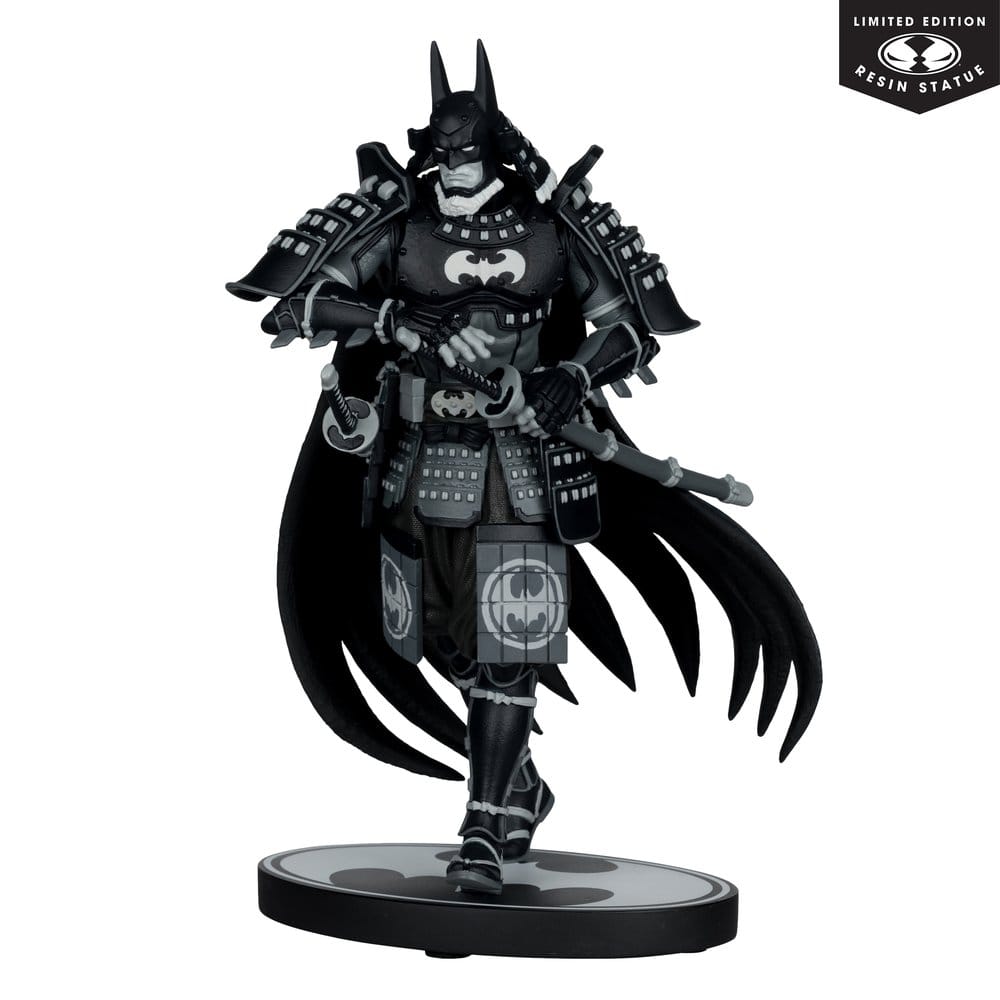 DC Direct Batman Black & White Statue 1/10 Batman Ninja 20 cm [2]