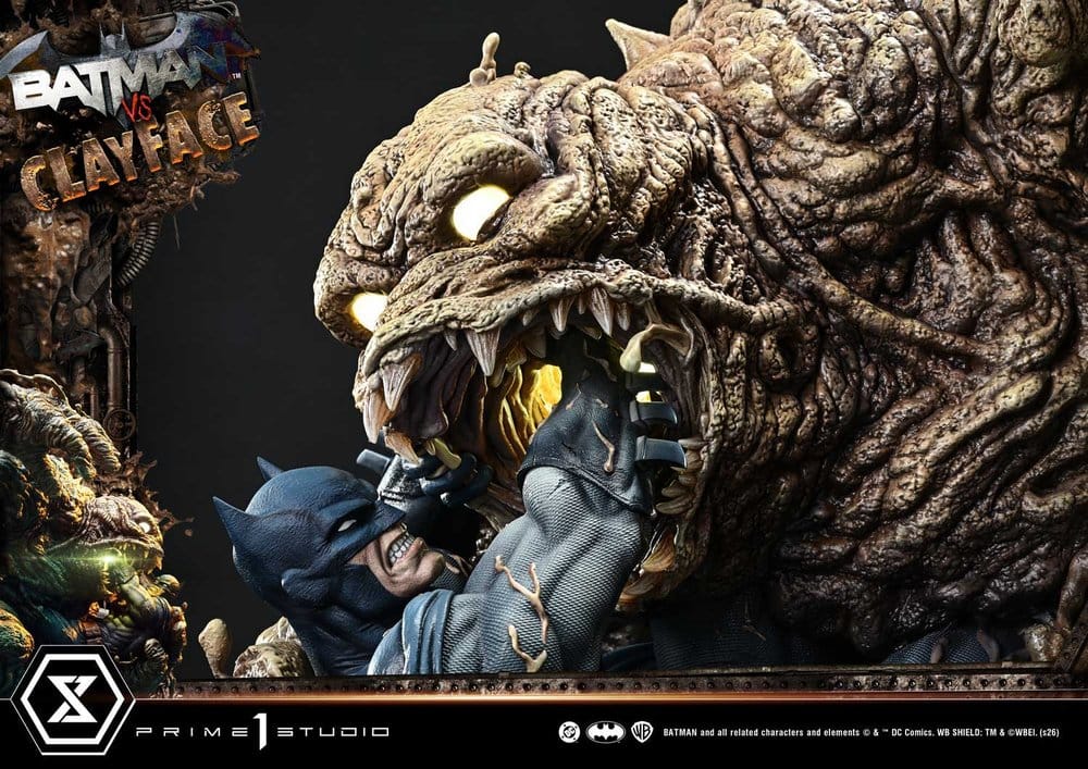 DC Comics Ultimate Premium Masterline Series Statue 1/4 Batman VS Clayface 83 cm [11]
