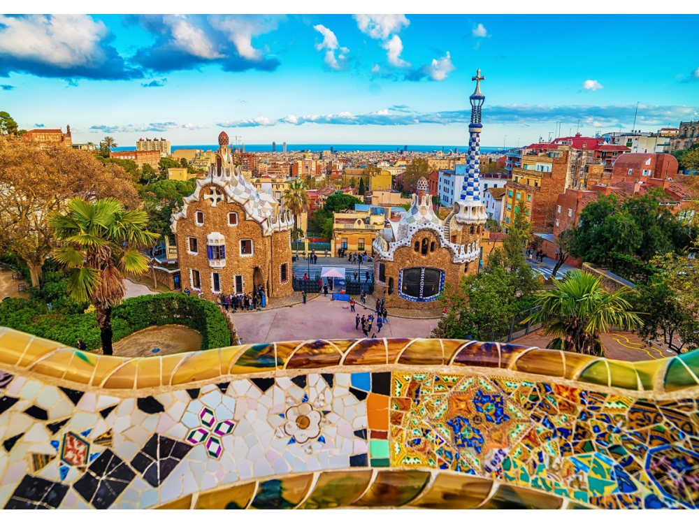 Puzzle 1000 piese Enjoy – View from Park Güell, Barcelona [2]