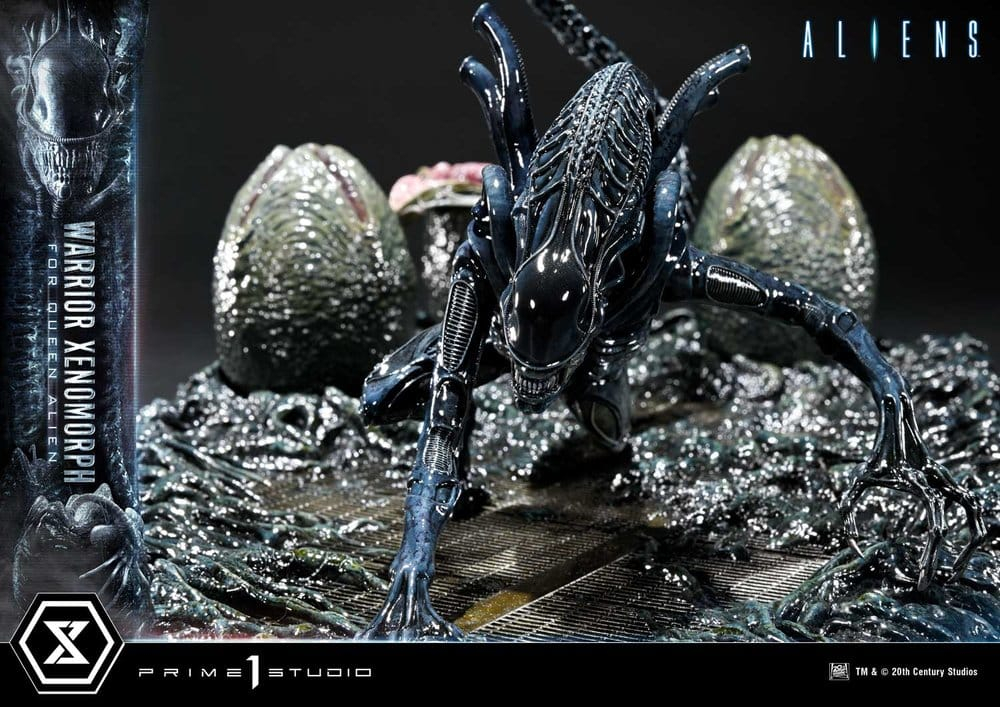 Aliens (Film) Ultimate Diorama Masterline Statue Warrior Xenomorph for Queen Alien 23 cm [10]